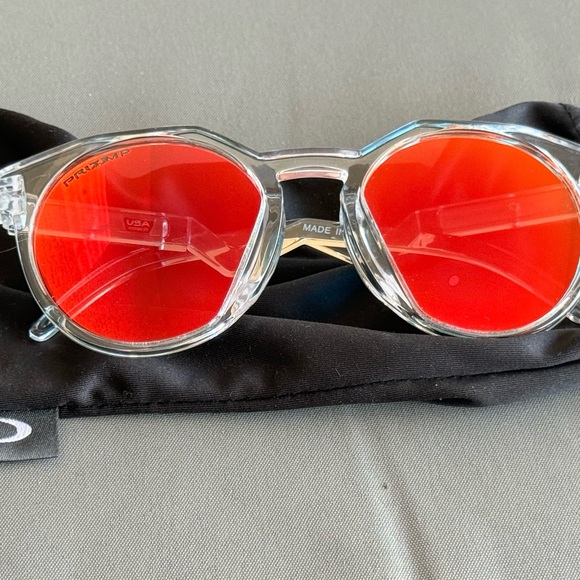 Oakley Sutro OO9406 PRIZM Road Red Lens Clear Frame – NEW No Box - Picture 1 of 7